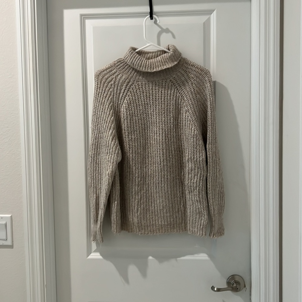 Oversize Knit Sweater